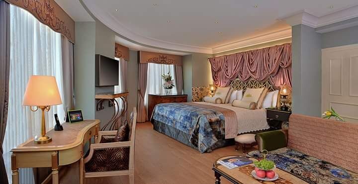 MBD Radission Blue, Noida Interior Designer